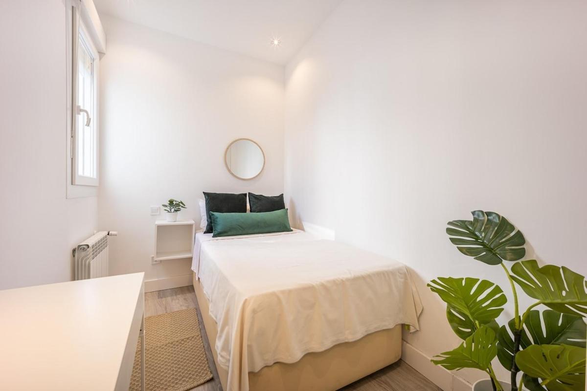 Apartamento Con Vistas En Lavapies Apartment Madrid Exterior photo