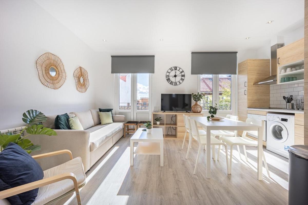 Apartamento Con Vistas En Lavapies Apartment Madrid Exterior photo